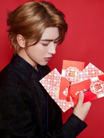 蔡徐坤：我和我的白月光在恋综相遇了