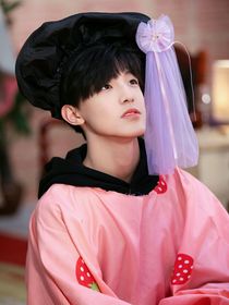极禹：有点不对劲