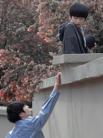 文轩：你抱我一下嘛
