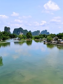 文阁阁
