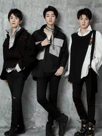 TFBOYS：三人同行！