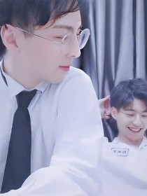 南边的一束光照在北边