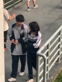 驀然回頭