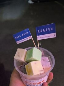 多姿多彩的小故事