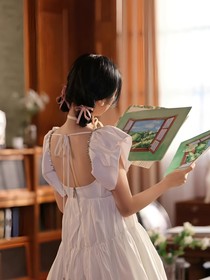 TA与TA转身的距离
