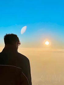 夕阳缓缓落下