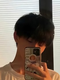 爱意盛在星河