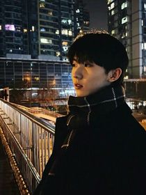 馬嘉祺：他從雪中走來