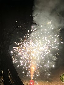请让我幻想一个你……