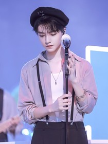 书名正在修改1689216141977598372