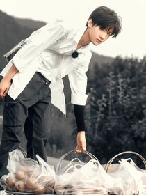 tf三代：咩呀！来了个女练习生！