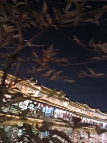 我在等一個故人