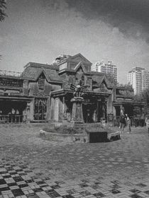 诅咒庄园的雨夜