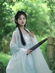 睁眼抱着药罐：全家萌哭了怕化了之苏若雅（苏茵茵）与苏灵溪