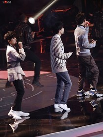TFBOYS偷偷关注粉丝日常