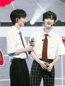 祺鑫：七口之家