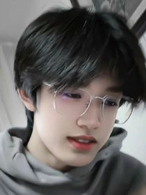 与纸片人的恋爱
