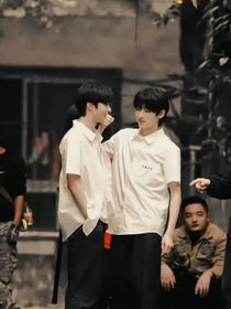 说吧，抽烟还是吻我