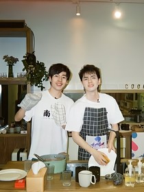 轻轻唱