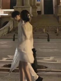 替身文学：是她还是他