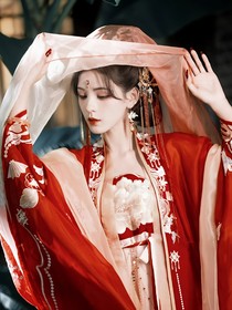 云之羽：非敌亦友