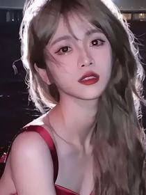 穿成小说里的女配