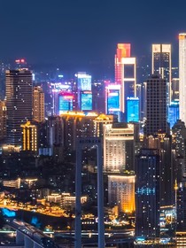 月亮和深海