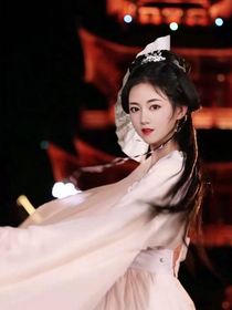 穿越流放我搬空了國庫和王府