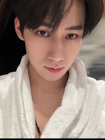 文真：