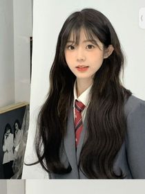 向皎潔的月光獻上真誠，向你獻上熾熱的愛