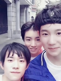 三个霸总只宠我
