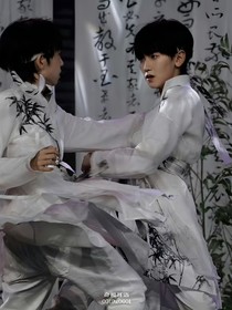 奇文：騙局