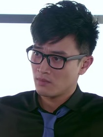 羅冠群金甜穎吃披薩