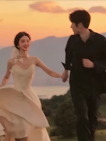 月色摇晃树影
