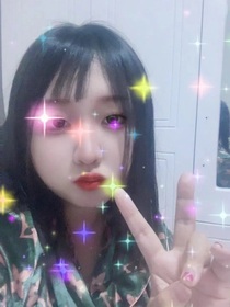 王美玉王紅梅去逛街