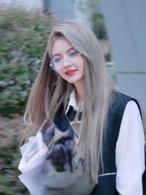 是直女而不是侄女