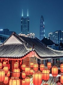 我看著她愛上了別人