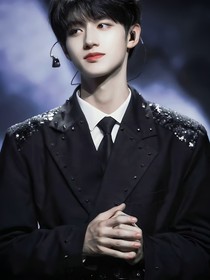 爱豆是我青梅竹马