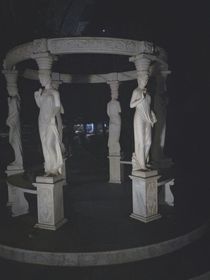 她什么時(shí)候死