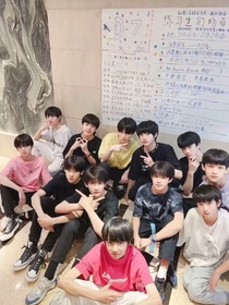 TF家族：张极抢一下你青梅
