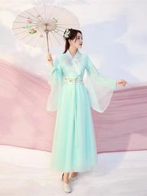 疯女魂穿真千金，带着剧本救全家！