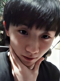 马嘉祺：马总的乖乖小宝