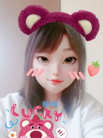 王美玉給楊怡然買衣服