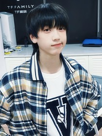 楊桂：專屬小狗
