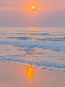 风，海浪，和自由