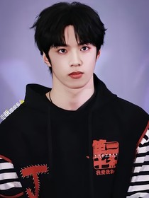心动一次不容易，以后也是你