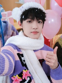 TF家族三代：新來的是足球運(yùn)動(dòng)員