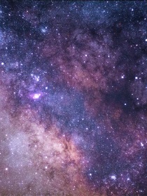 黑夜中的点点星火