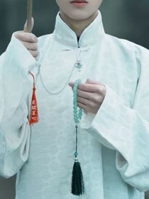 僵尸先生之女扮男装少爷