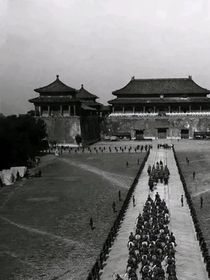 黑太阳，
